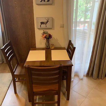 5 In Pirin Golf Appartement *