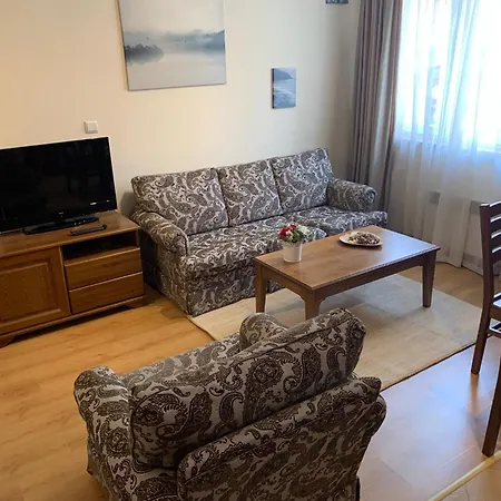 5 In Pirin Golf * Razlog