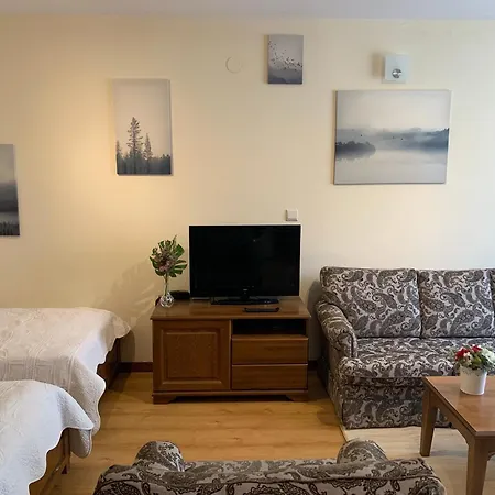 5 In Pirin Golf Razlog