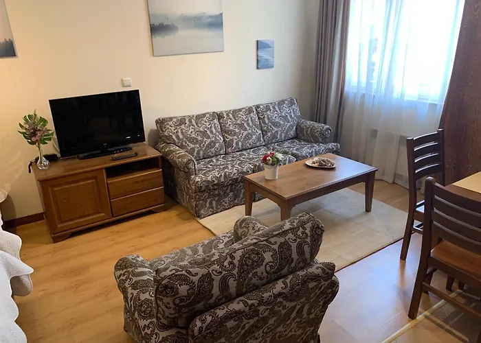 5 In Pirin Golf * Razlog